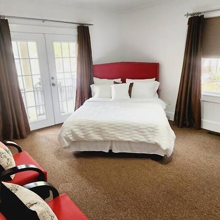 Charming And Comfortable! Medford Eksteriør bilde